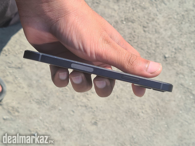 IPHONE 12 NON PTA LUSH CONDITION