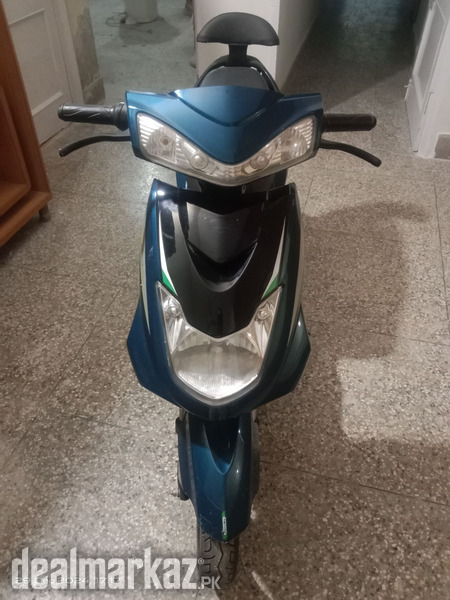 Evee scooty for sale in multan