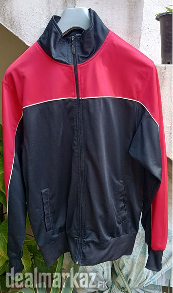 Jacket's / Hoddie's / Upper's photo 1