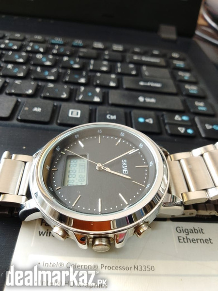 Metal Watch with Digital Display photo 2