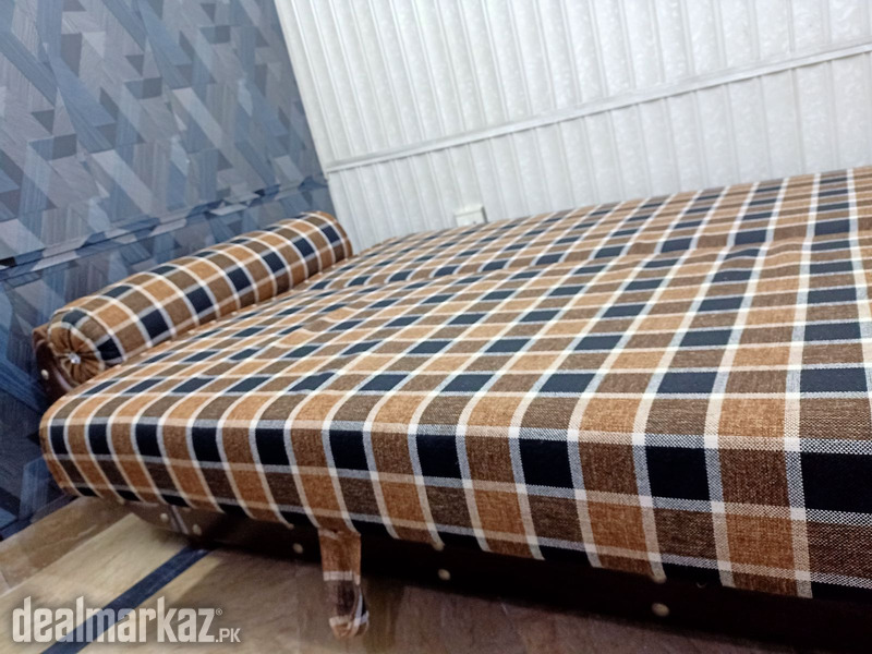 Used Sofa come bed photo 1