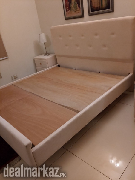 Bed sed tables 10 sall guarantee home delivery free photo 2