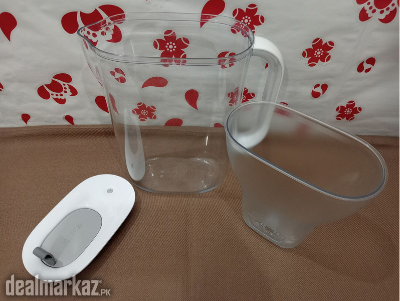 Brita Water Jug with New Filters photo 2