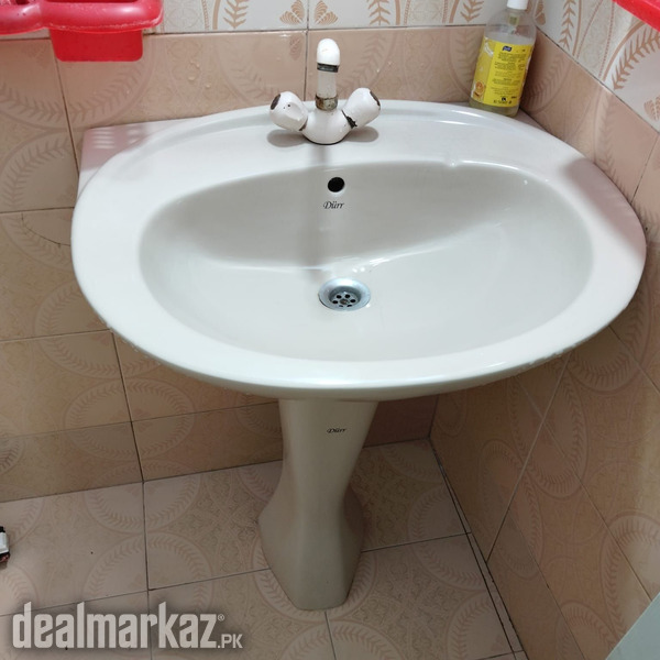 Wash Basin Without Accessories for Sale photo 2