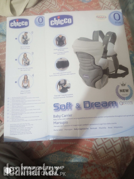 Chicco Baby Carrier photo 1