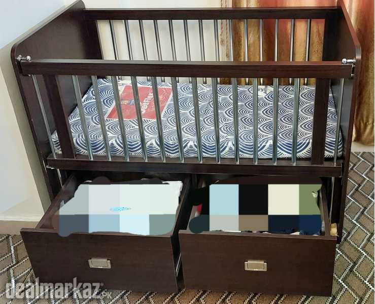 Baby Cot with Drawers and Matress photo 2