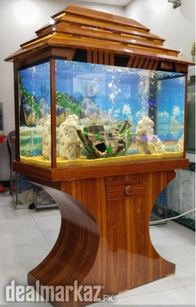 Classic Wooden Fish Aquarium