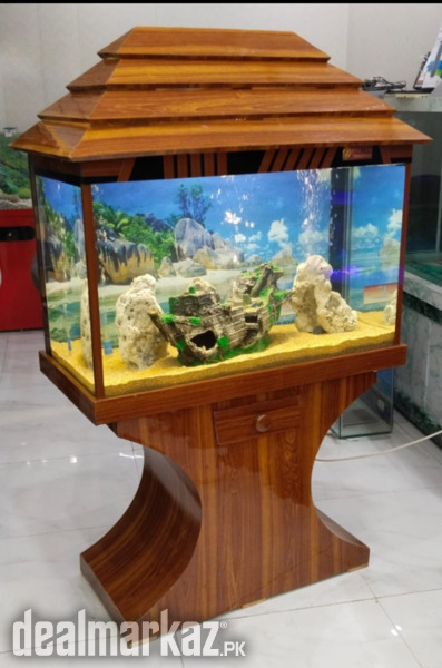 Classic Wooden Fish Aquarium photo 2