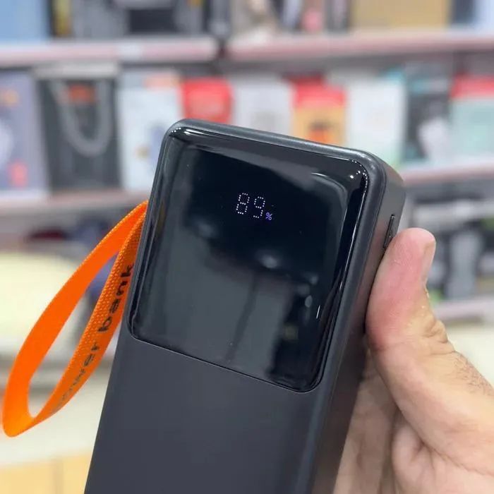 •  Material: ABS Plastic•  Connectivity Tech: USB•  Charging Ports: 3 photo 3