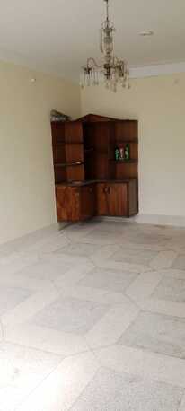 PKR 27000/month,  4 BR,  4 Bed Rooms Portion Main GT Road Lahore photo 2