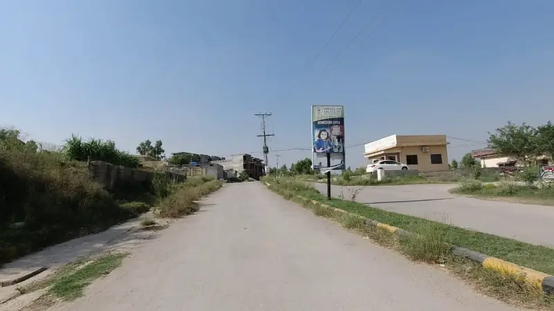 PKR 7800000,  500 Sq. Meter,  1 Kanal Corner Plot Available For Sale In Sector C-18, Islamabad. photo 4