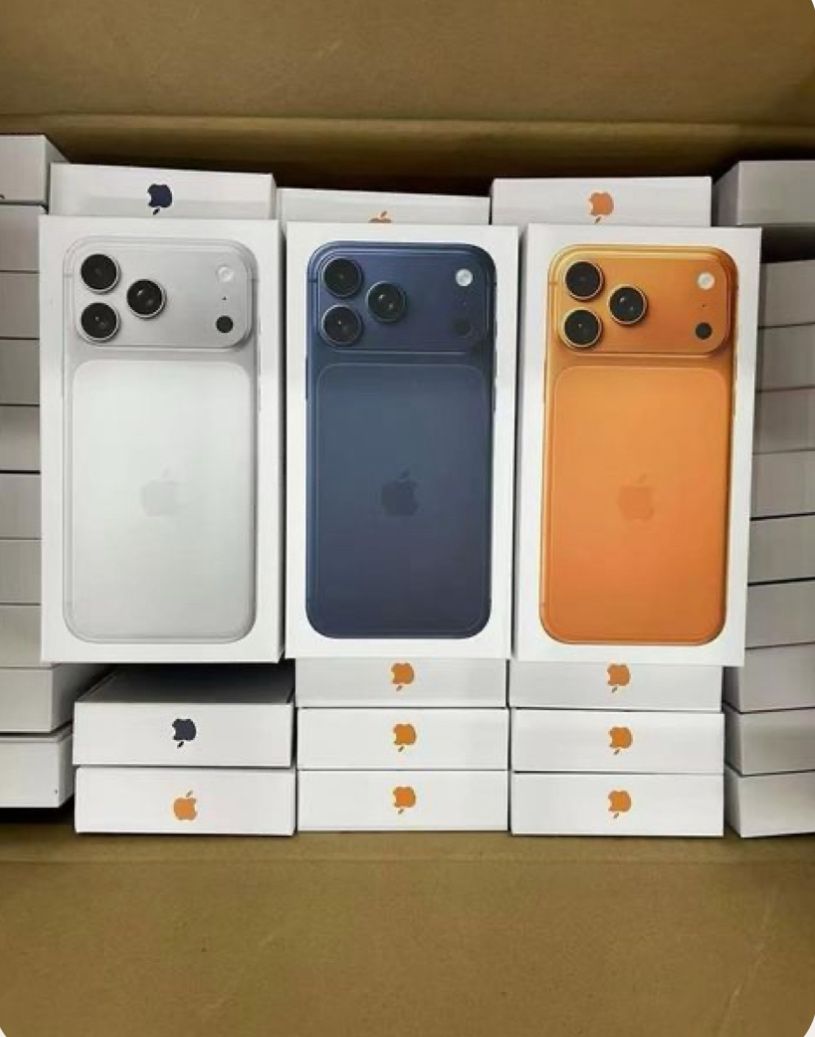 Apple IPhone 17 Pro Max 256GB/512GB UNLOCKED photo 3