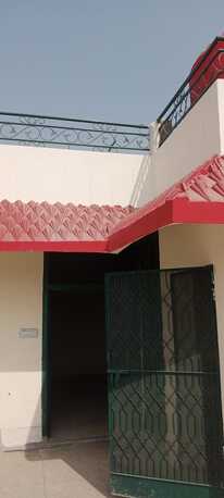 PKR 27000/month,  4 BR,  4 Bed Rooms Portion Main GT Road Lahore