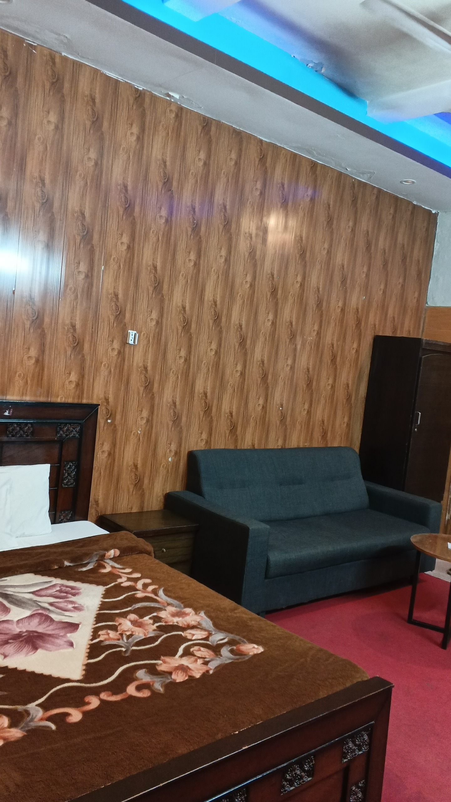 Boy S Hostel Rooms Available For Rent