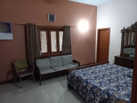 6 BR,  400 Sq. Meter,  400 SQ Yard 3 Story House In Block 13 Federal B Area Karachi photo 5