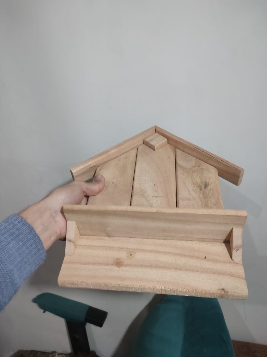 Wooden Cottage Key Holder Wall Mount Handmade House Shape Key Stand Organizer For Home Entrance Decorative Key Rack photo 4
