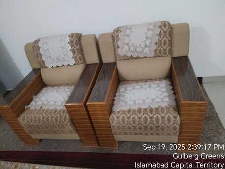 PKR 920/month,  1 BR,  54400 Sq. Feet,  1 Bed-Coner Flat,1st Floor, Is Available For Sale In Islamabad Gulberge Green Block-C photo 3