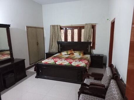 6 BR,  400 Sq. Meter,  400 SQ Yard 3 Story House In Block 13 Federal B Area Karachi photo 3