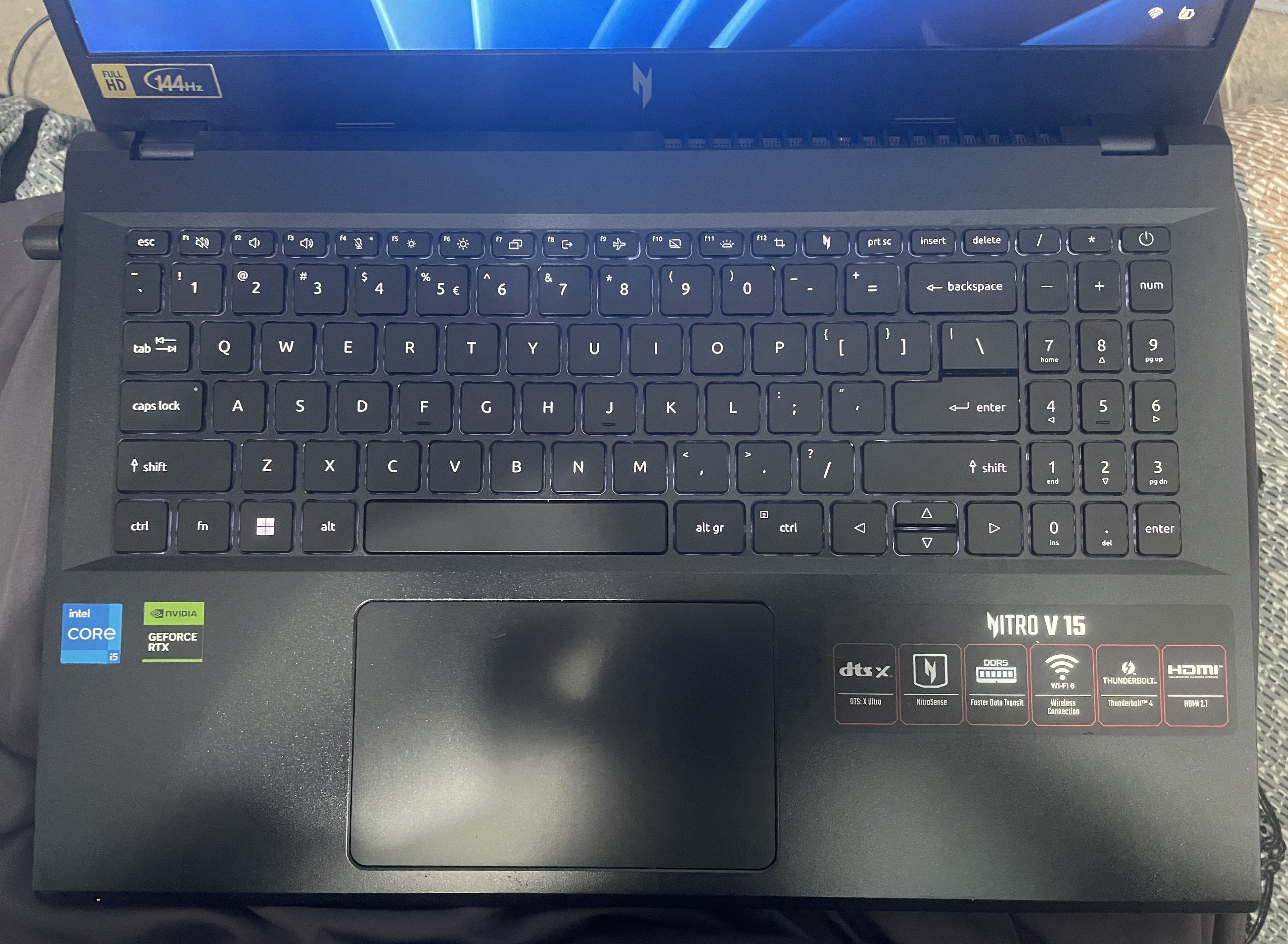 ACER NITRO V15 PRICE IS NOT NEGOTIABLE photo 2