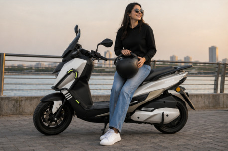 Buy Revoo Electric Bike With Advanced Features And Great Performance