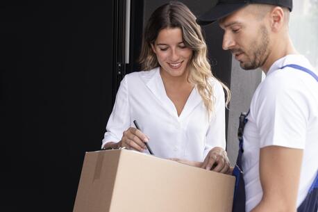 Bringing UK Brands To Pakistan Through Trusted Shipping Services