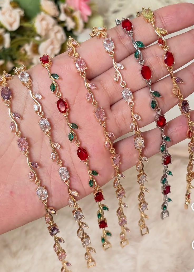 Tulip bracelet photo 1